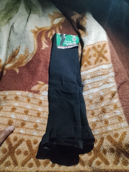 2 PCS Winter Warm Knee Pads With Strap - Allow To Open